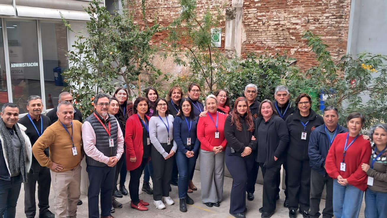 equipo del museo acreditado con nivel de excelencia Oficina Verde