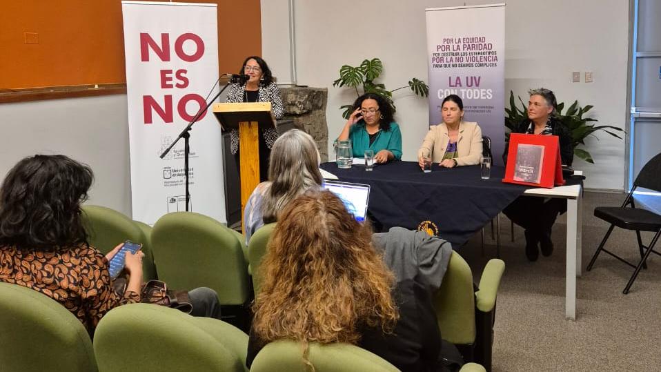 mujeres en movimiento