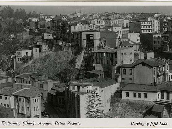Ascensor Reina Victoria, Valparaíso, Chile. Teodoro Kuhlmann.