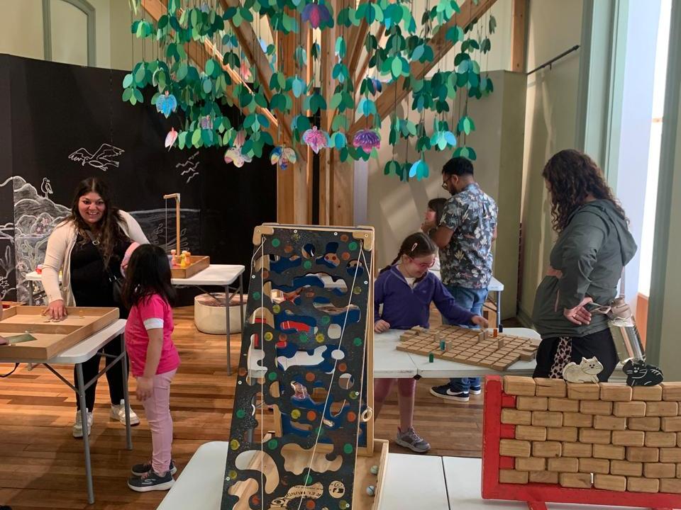 periplos juegos de madera en el día del patrimonio