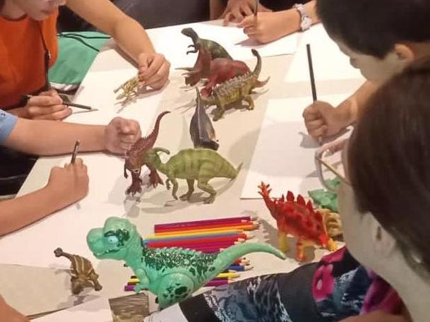 taller dinosaurios