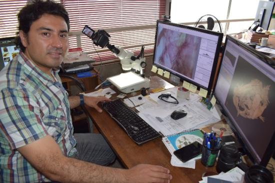 Dr. Claudio Quezada, director del Laboratorio de Limnoecología.