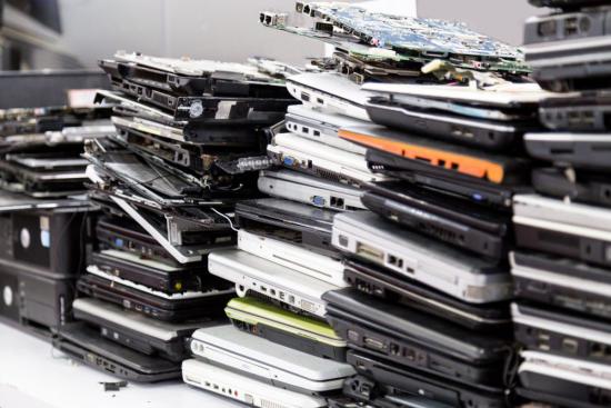 reciclaje electrónico de celulares Entel