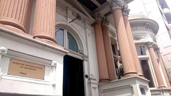 Fachada Museo de Historia Natural de Valparaíso