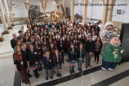Todos los participantes de la 54° Feria Científica Nacional Juvenil del MNHN.