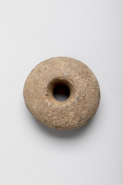 MHNV 1087_3 piedra horadada