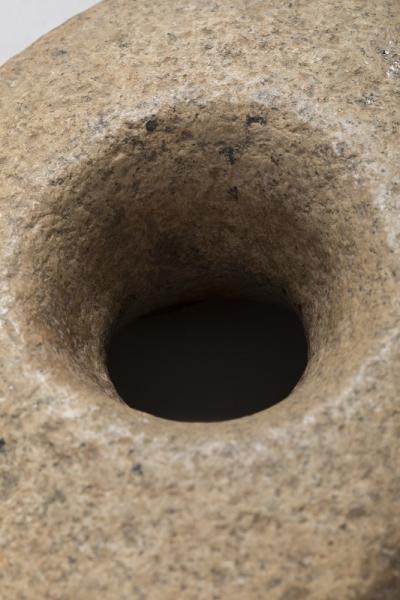 MHNV 1080_1  piedra horadada