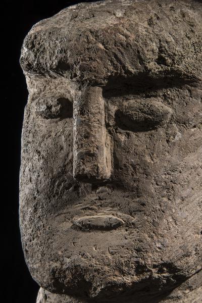 Moái maea  (detalle)