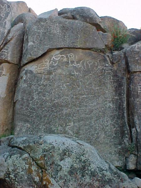 Petroglifo quebrada El Tomé Petroglifo quebrada El Tomé